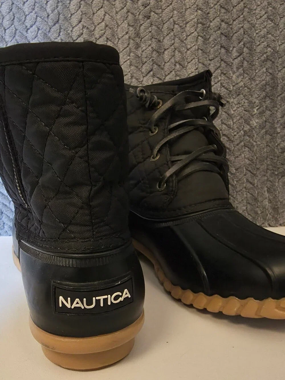 NWOT Nautica Women's Black Quilted Lace-Up Duck Boots